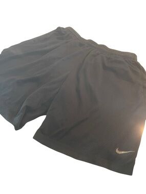 Nike Men's Black Athletic Mesh Shorts with Swoosh sz large